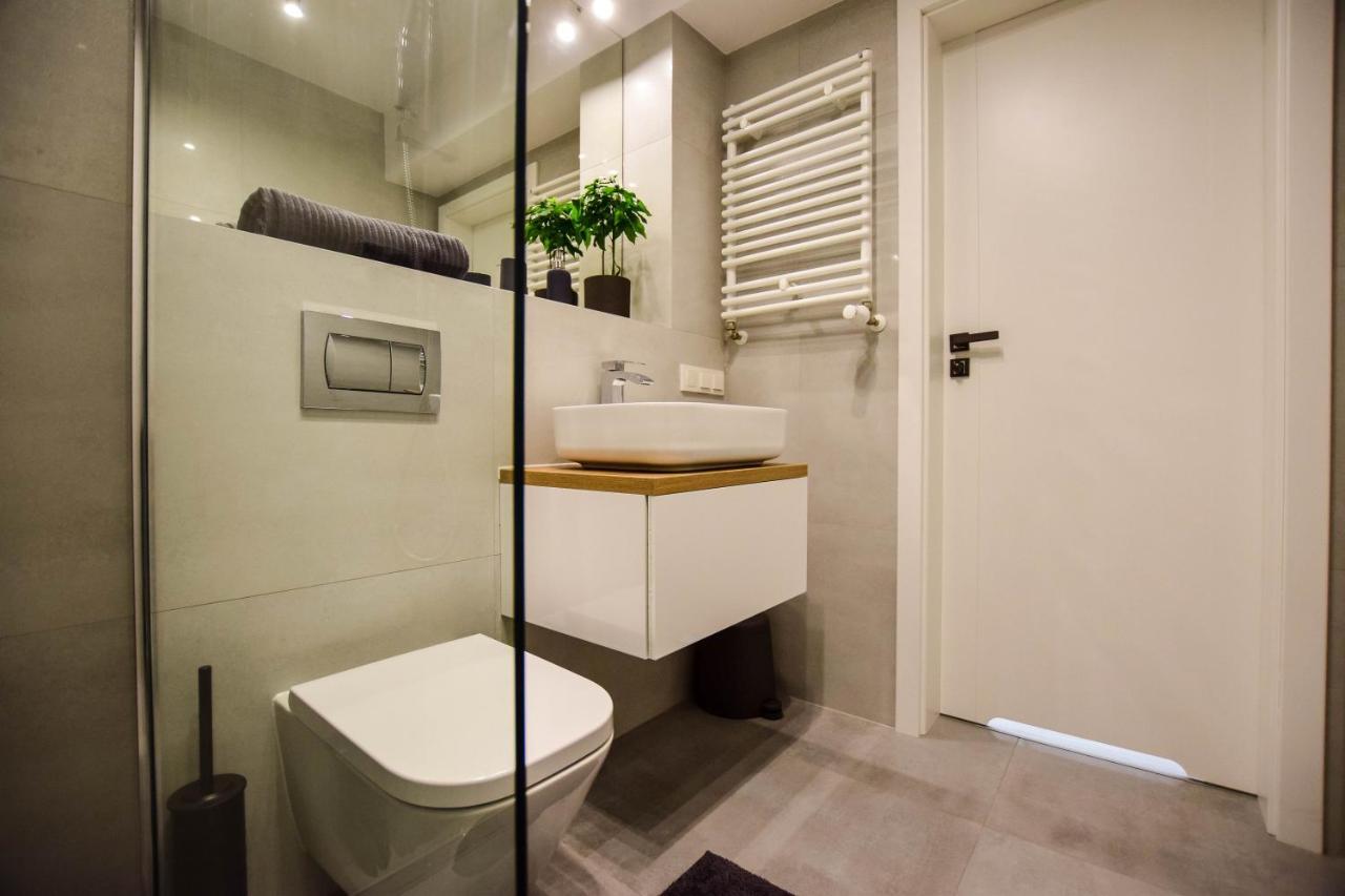 Angel Apartment City Center Wroclaw Ngoại thất bức ảnh